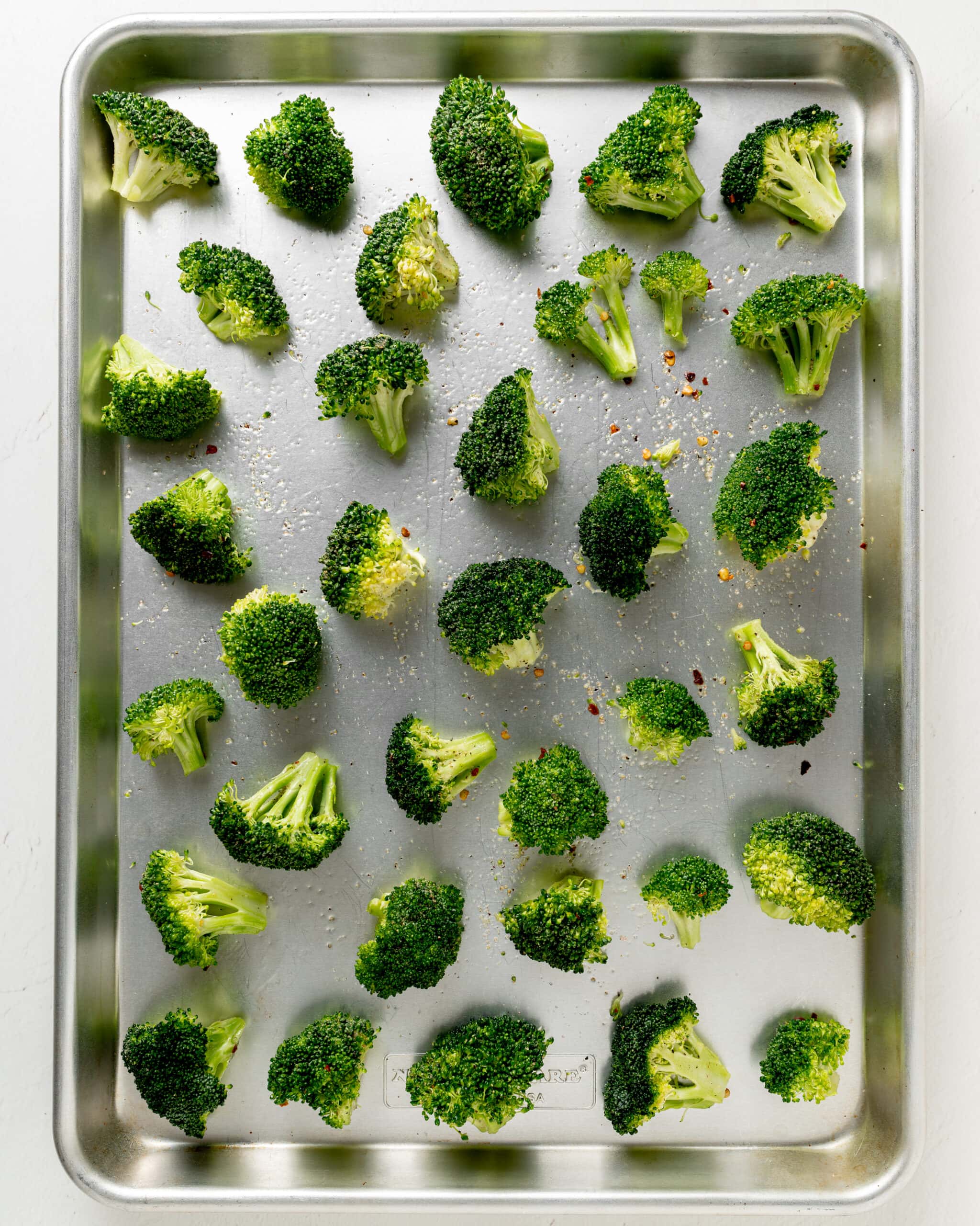 Broccoli and a baking sheet